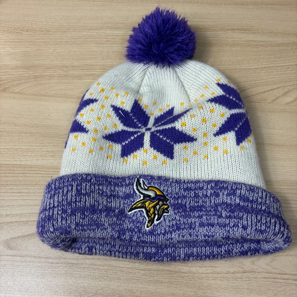 Minnesota Vikings Beanie Hat Cap Purple Womens NFL Football‎ Lined Pom Pom